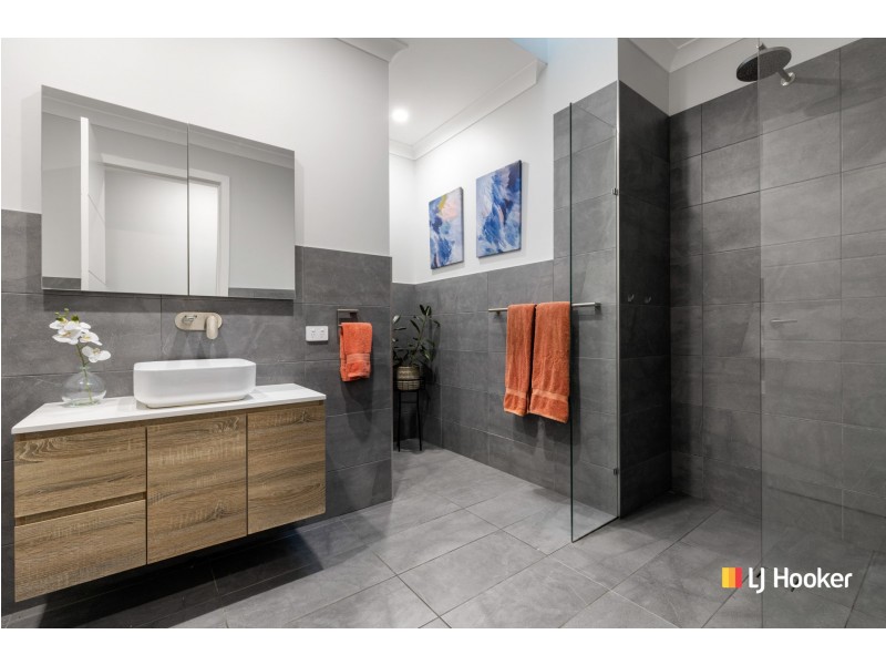 68 Rovere Drive, Coffs Harbour NSW 2450