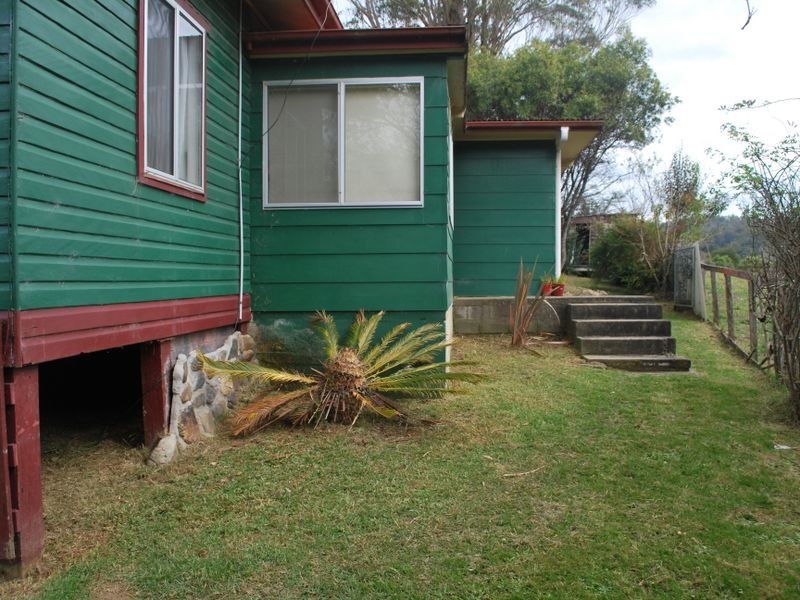 103 Pine Avenue, Ulong NSW 2450
