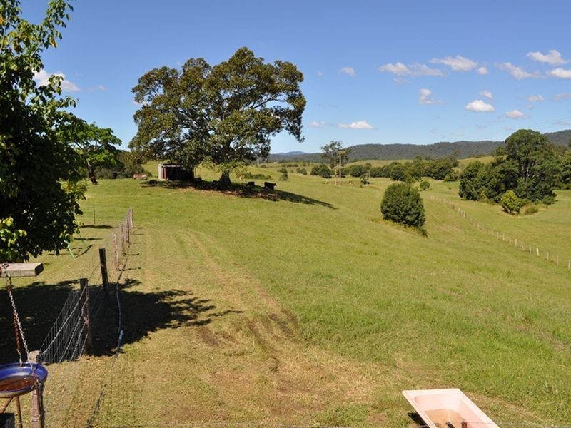 121 Whites Road Yarranbella via, Macksville NSW 2447