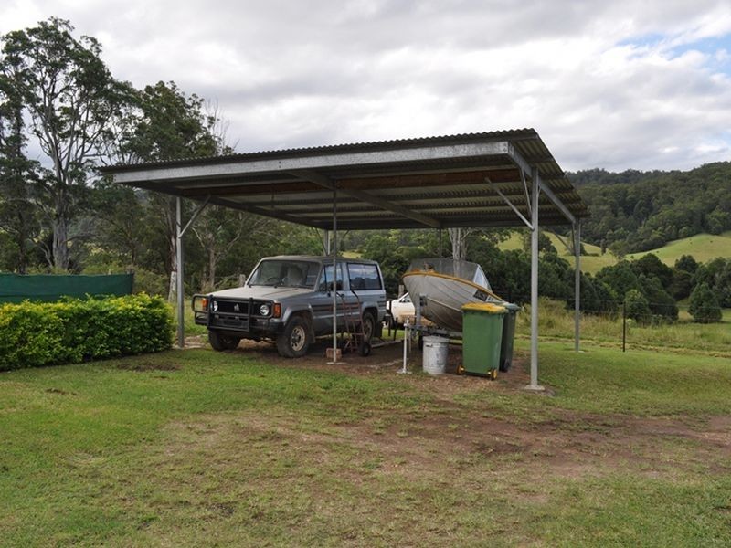 121 Whites Road Yarranbella via, Macksville NSW 2447