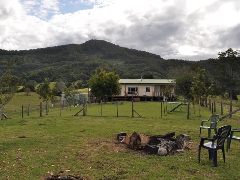 121 Whites Road Yarranbella via, Macksville NSW 2447