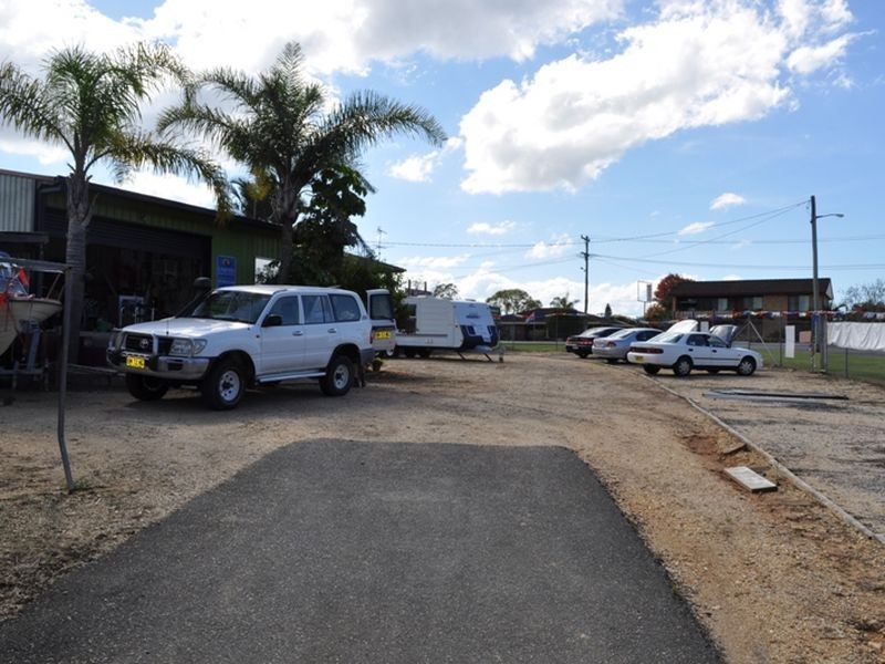 2 Egan Street, Macksville NSW 2447