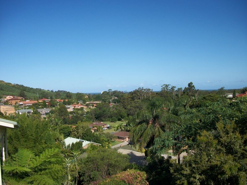 2 Perry Drive, Coffs Harbour NSW 2450