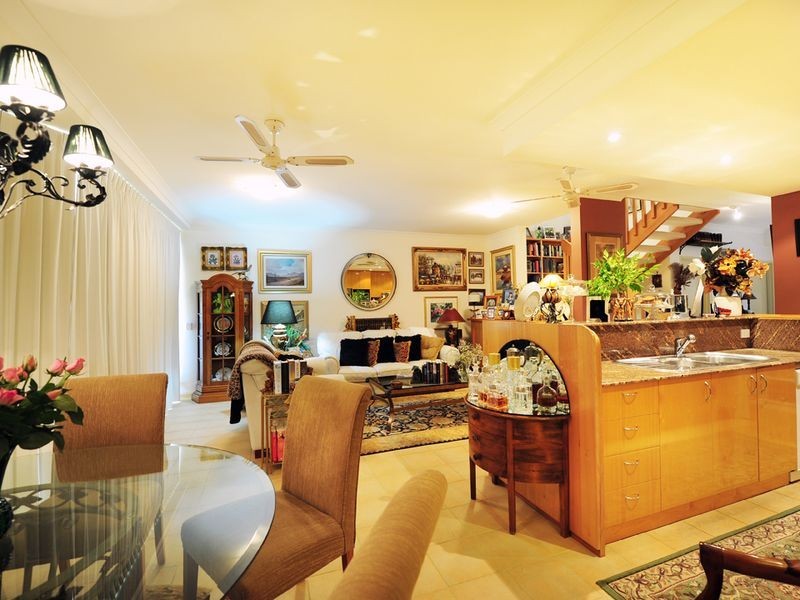 3/8 Grasslands Close, Coffs Harbour NSW 2450