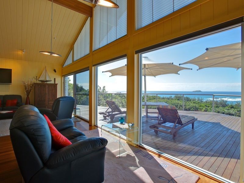 16A Elouera Drive, Sapphire Beach NSW 2450