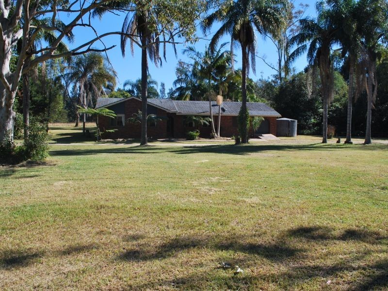 4 Deans Road, Boambee East NSW 2452