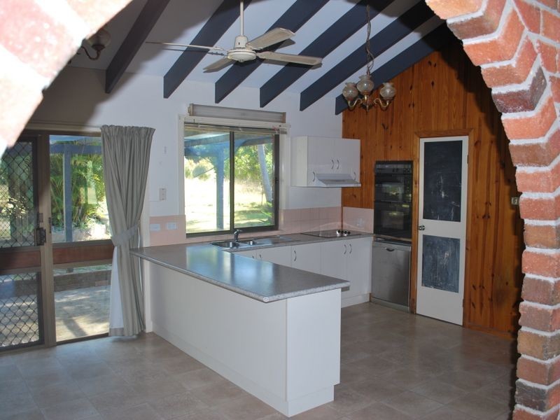 4 Deans Road, Boambee East NSW 2452