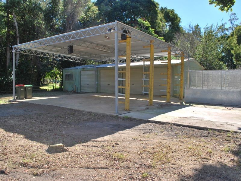 4 Deans Road, Boambee East NSW 2452