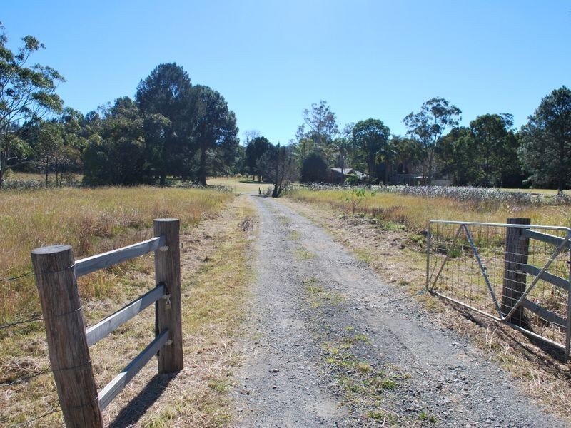 4 Deans Road, Boambee East NSW 2452