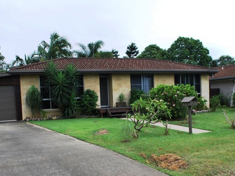 25 Dirrigeree Crescent, Sawtell NSW 2452