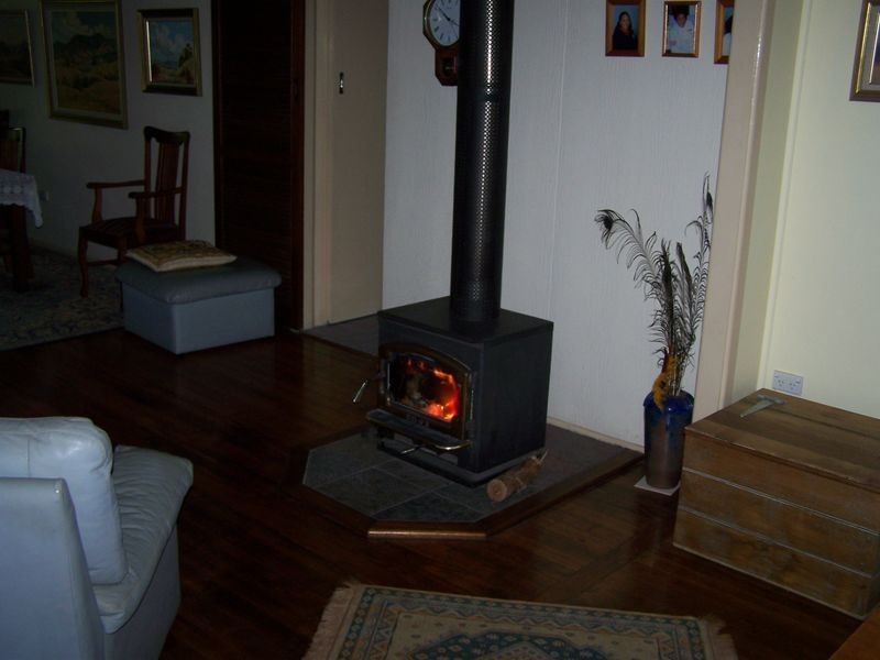 11 Lowanna Road, Lowanna NSW 2450