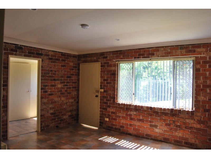 12 Kerr Drive, Macksville NSW 2447