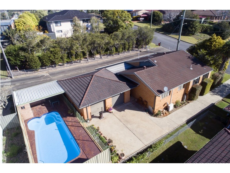 22 Glenmore Crescent, Macksville NSW 2447
