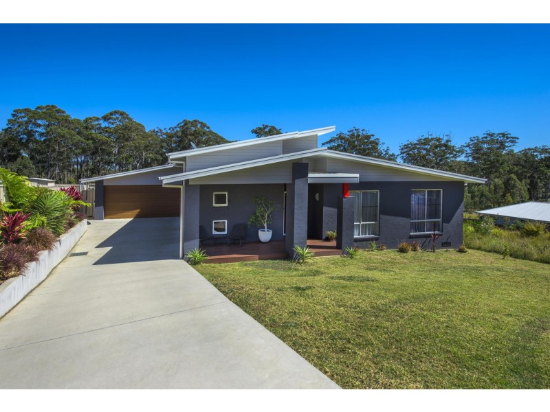 16 Seaforth Drive, Valla Beach NSW 2448