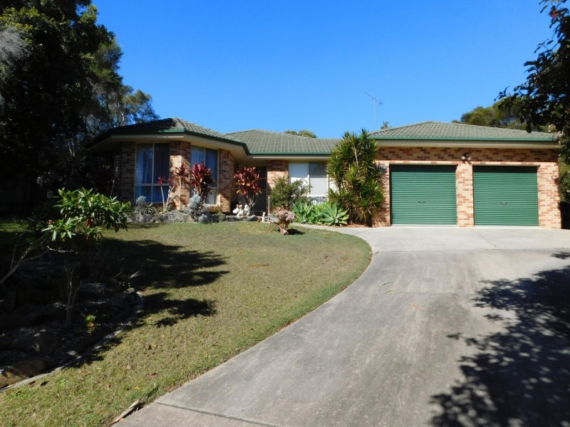 8 Doncaster Place, Hyland Park NSW 2448