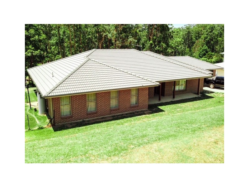 208 Florence Wilmont Drive, Nambucca Heads NSW 2448