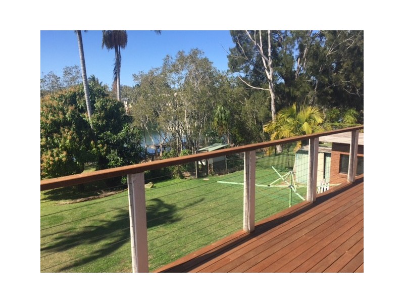 18 Island Place  NEWRY ISLAND, Urunga NSW 2455