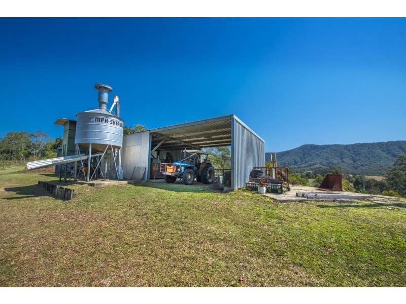 205 Mitchells Road, Valla NSW 2448