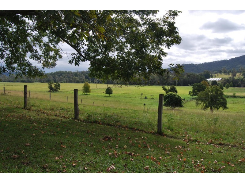 126 Deep Creek Road, Valla NSW 2448
