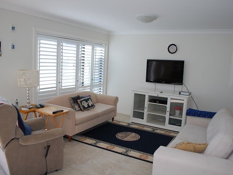 32 Vista Way, Scotts Head NSW 2447