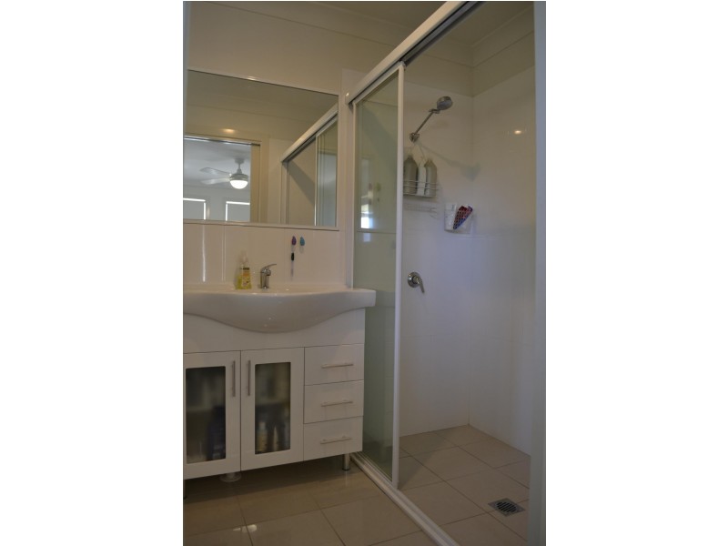 5 Preston Drive, Macksville NSW 2447