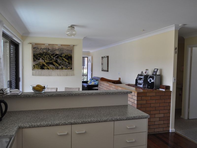11 Beach Rd, Sapphire Beach NSW 2450