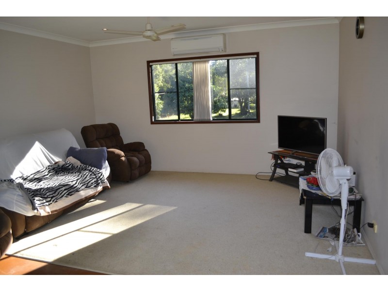 32 Priory Parade, Valla NSW 2448