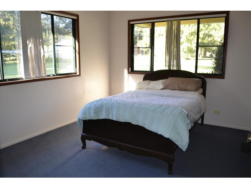 32 Priory Parade, Valla NSW 2448