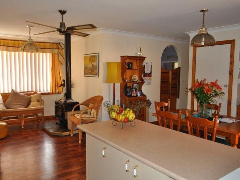 48 Glenmore Cr, Macksville NSW 2447