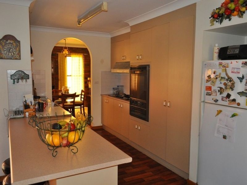 48 Glenmore Cr, Macksville NSW 2447