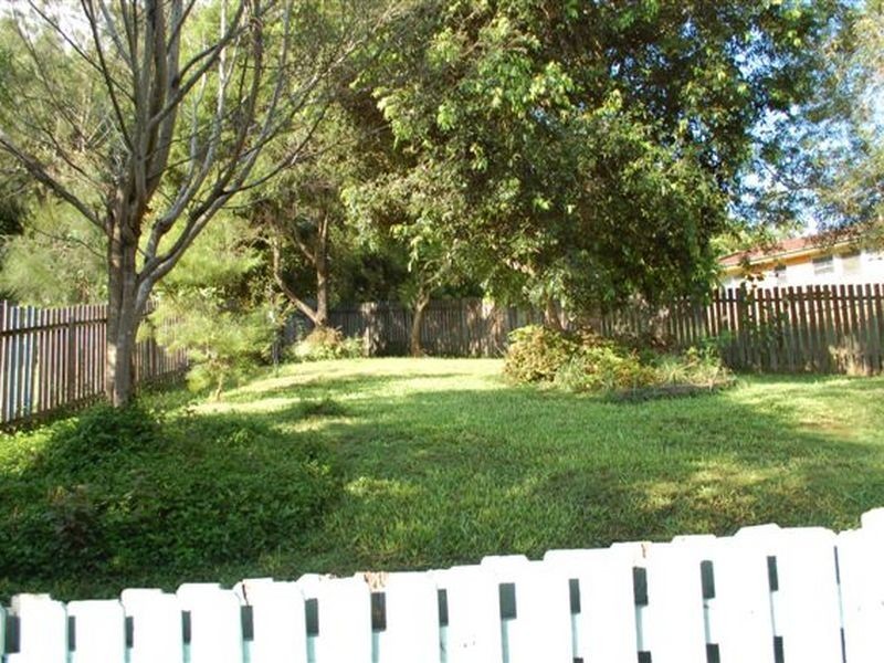 6 Hahn Close, Macksville NSW 2447