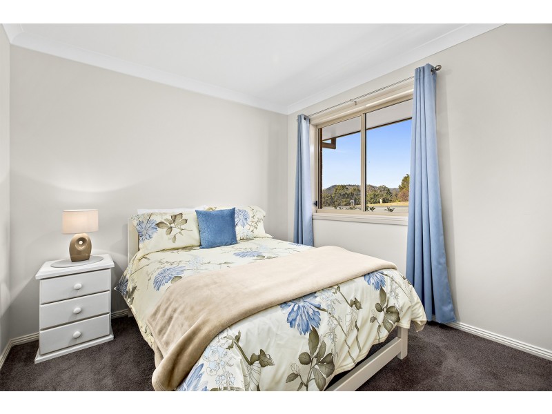 2 Macksville Heights Drive, Macksville NSW 2447