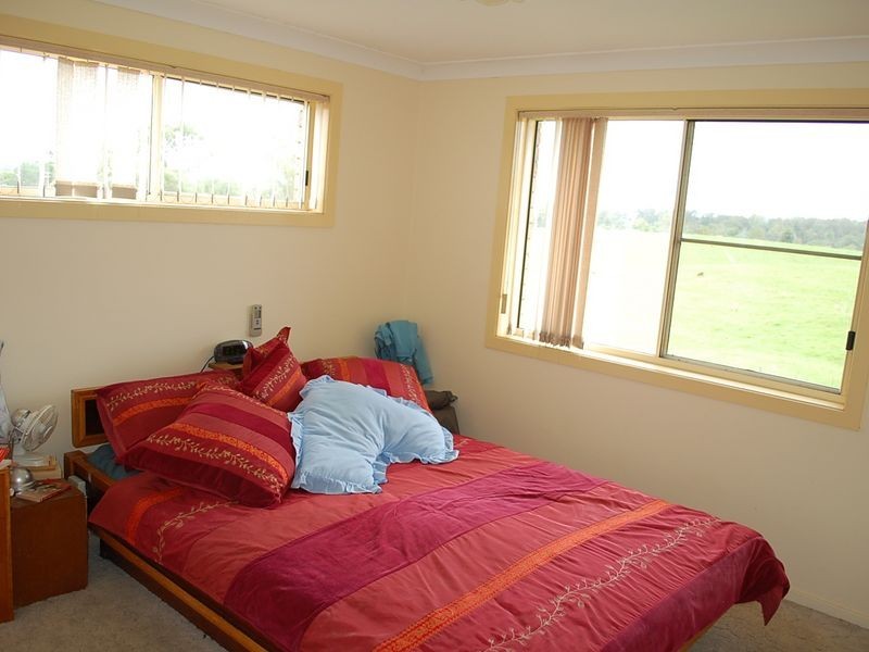 19 Hillview Drive, Congarinni North NSW 2447