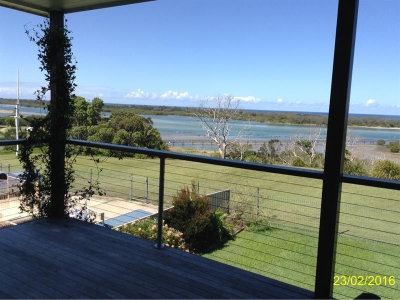 18 Morgo Street, Urunga NSW 2455