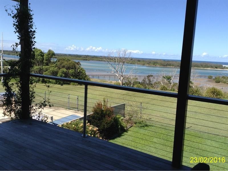 18 Morgo Street, Urunga NSW 2455