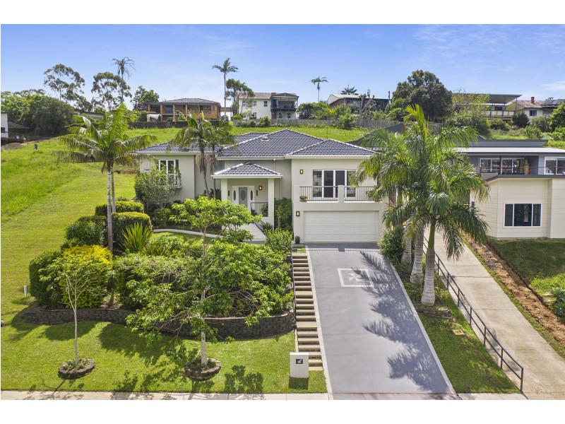 32 Glen Sheather Drive, Nambucca Heads NSW 2448