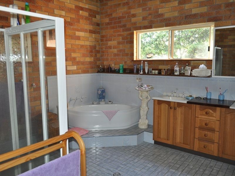 69 Maras Creek Rd, Macksville NSW 2447