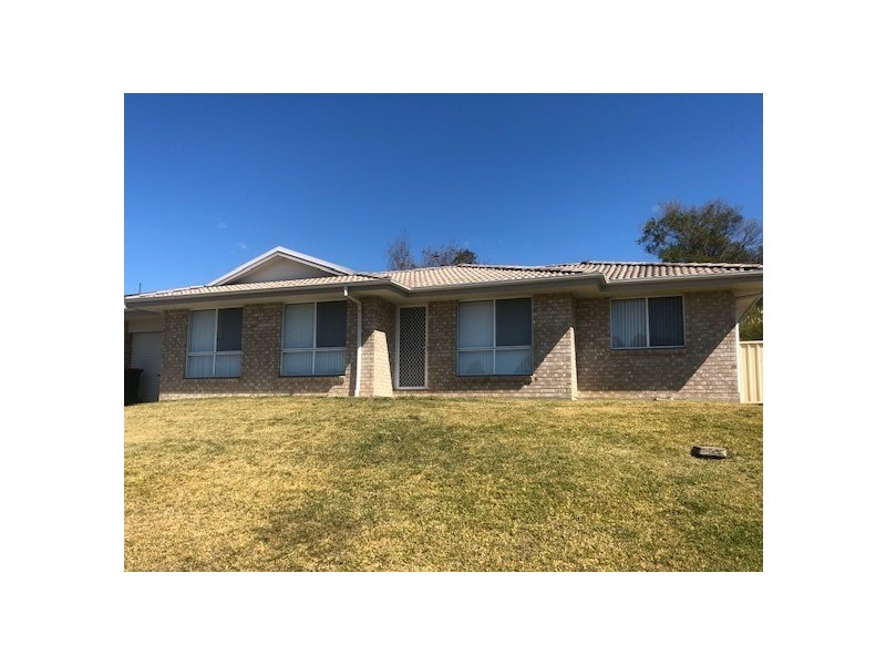 9 Laura Place, Macksville NSW 2447