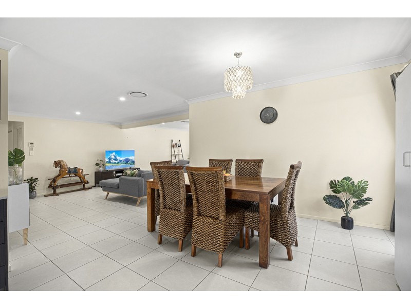 21 Macksville Heights Drive, Macksville NSW 2447