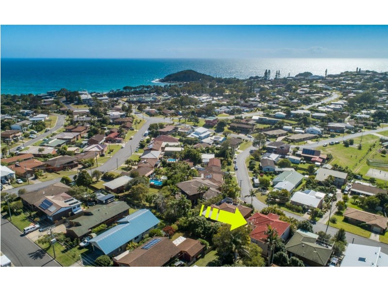 16 Raleigh Street, Scotts Head NSW 2447