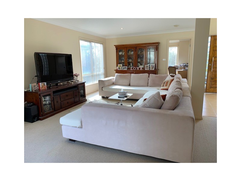 16 Raleigh Street, Scotts Head NSW 2447