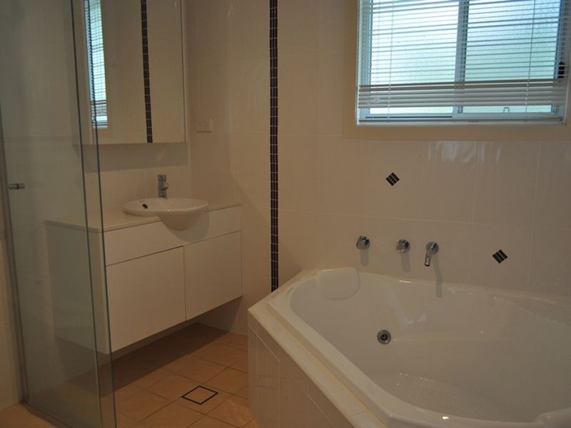 9 & 10/22 Parkes Street, Nambucca Heads NSW 2448