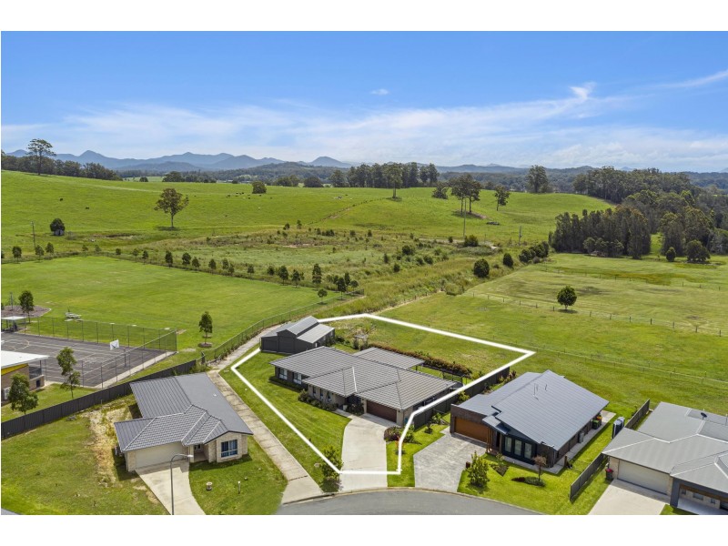 32 Lloyd Street, Macksville NSW 2447