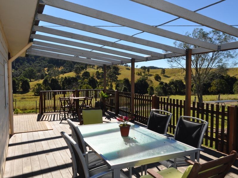 121 Whites Road via Yarranbella, Macksville NSW 2447