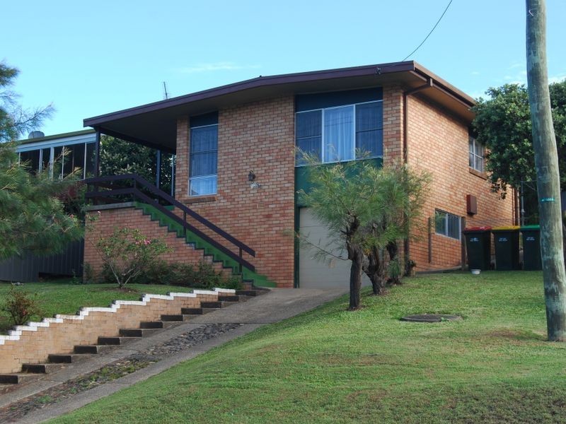 15 Barrie St, Macksville NSW 2447