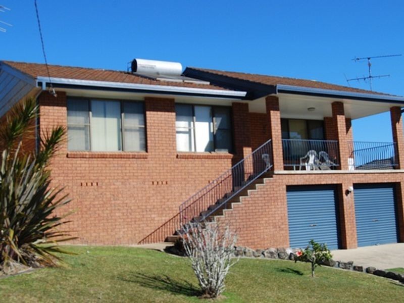 19 Glenmore Cr, Macksville NSW 2447