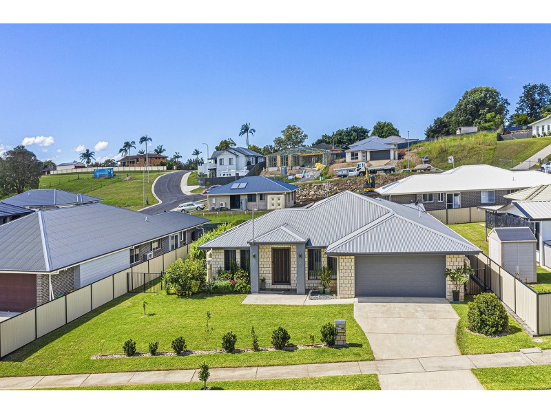 25 Lloyd Street, Macksville NSW 2447