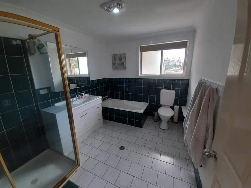 2 Grant Crescent, Macksville NSW 2447