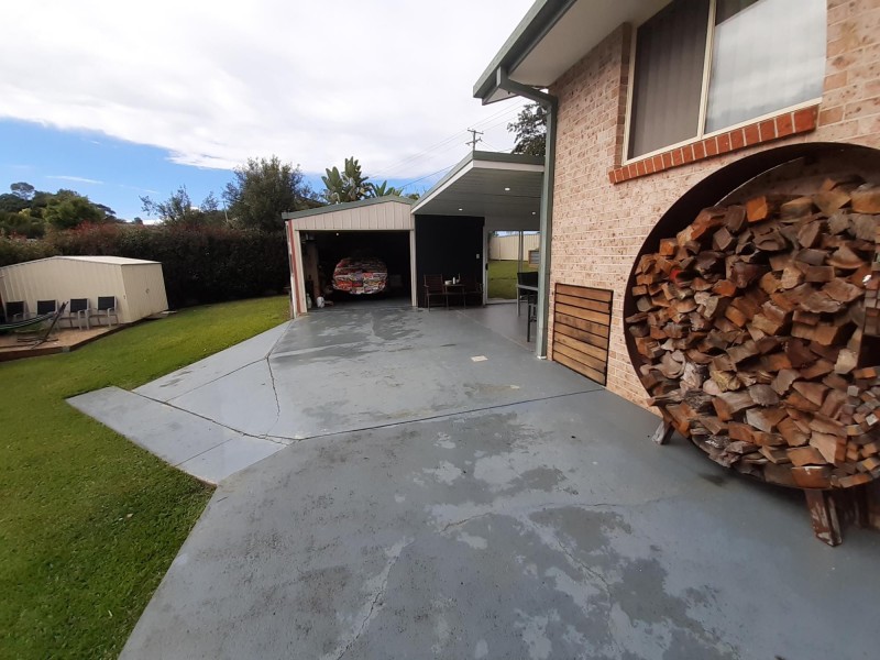 2 Grant Crescent, Macksville NSW 2447