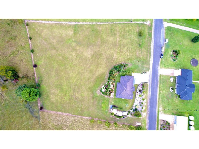 121 Strawberry Road, Macksville NSW 2447